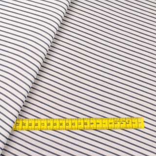 Chiffon anyag fehér sima csíkos minta 0,5m