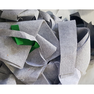 Gyártási hulladékok különböző darabok a szigetelés védelme érdekében