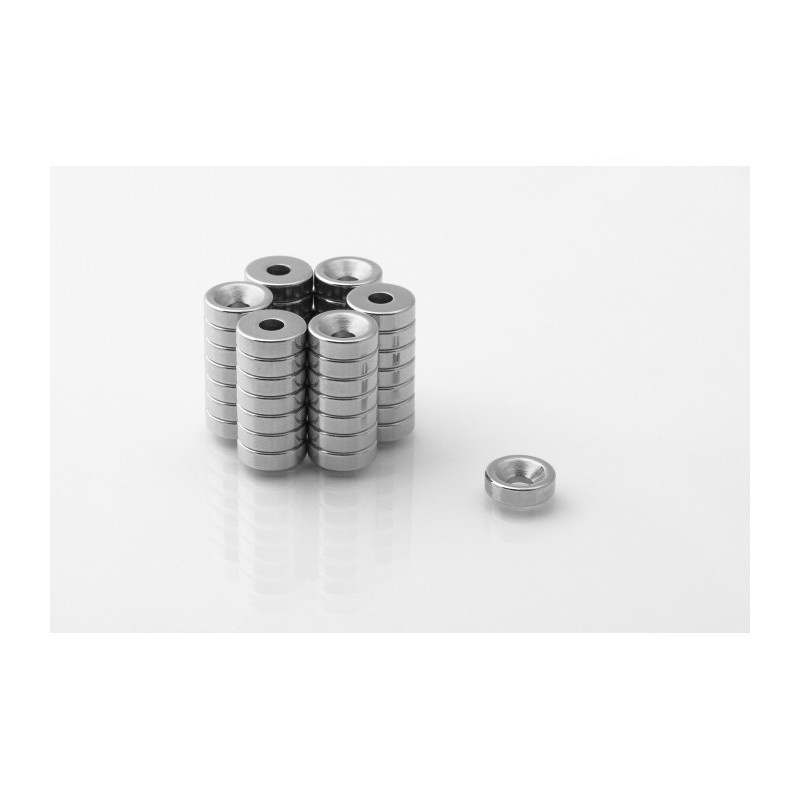 Neodímium mágnes a csavar alatt MP 10x(7x3,5)x3 N38 omegamix.hu