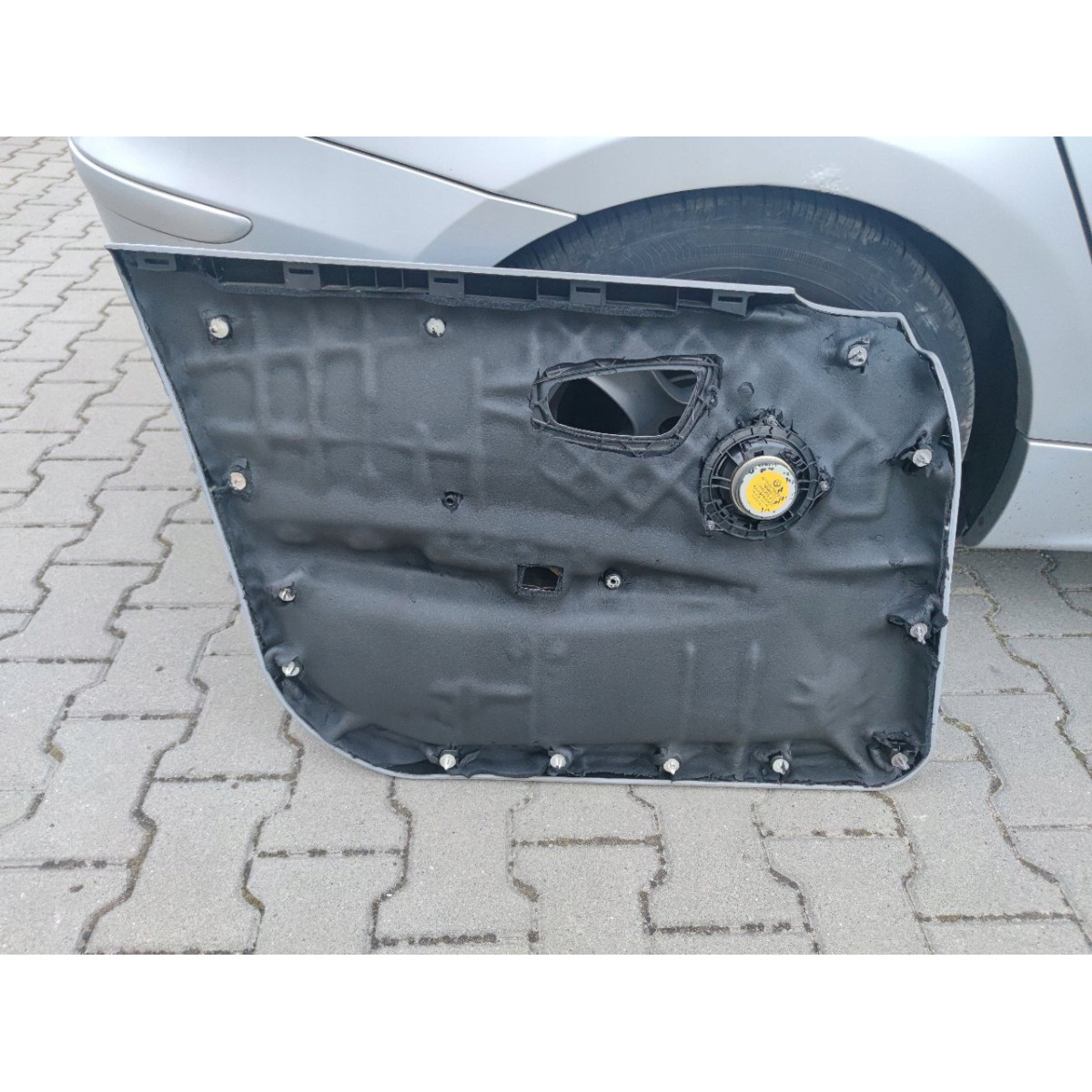 Öntapadó butil szőnyeg 2mm 400x50cm eco-2 alumíniumból omegamix.hu